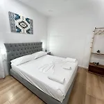 Square Otel Tiran