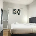 Square Otel 3*