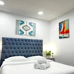 Otel Square Tiran