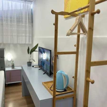 Square מלון טיראנה